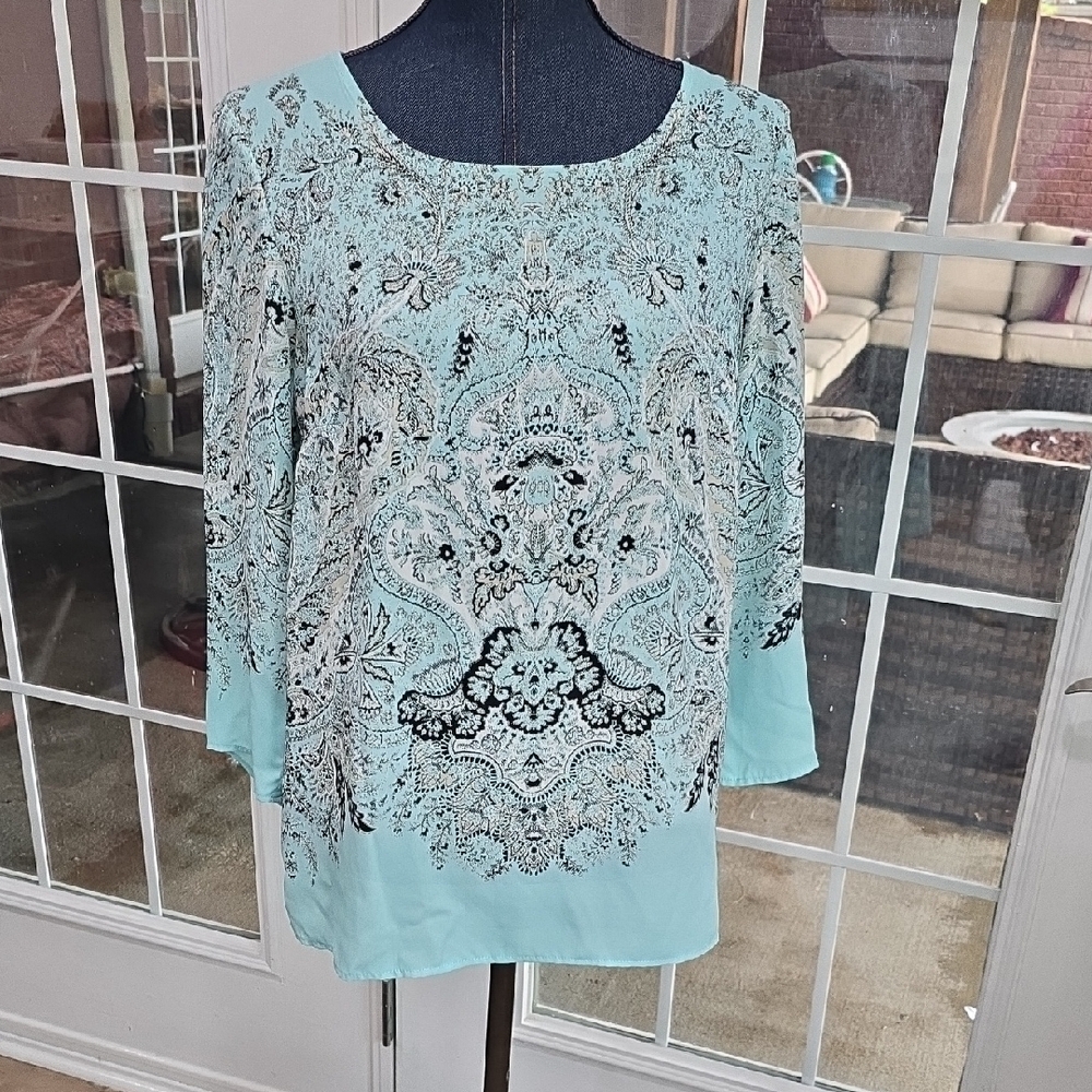 Elegant Aqua Paisley Women's Top